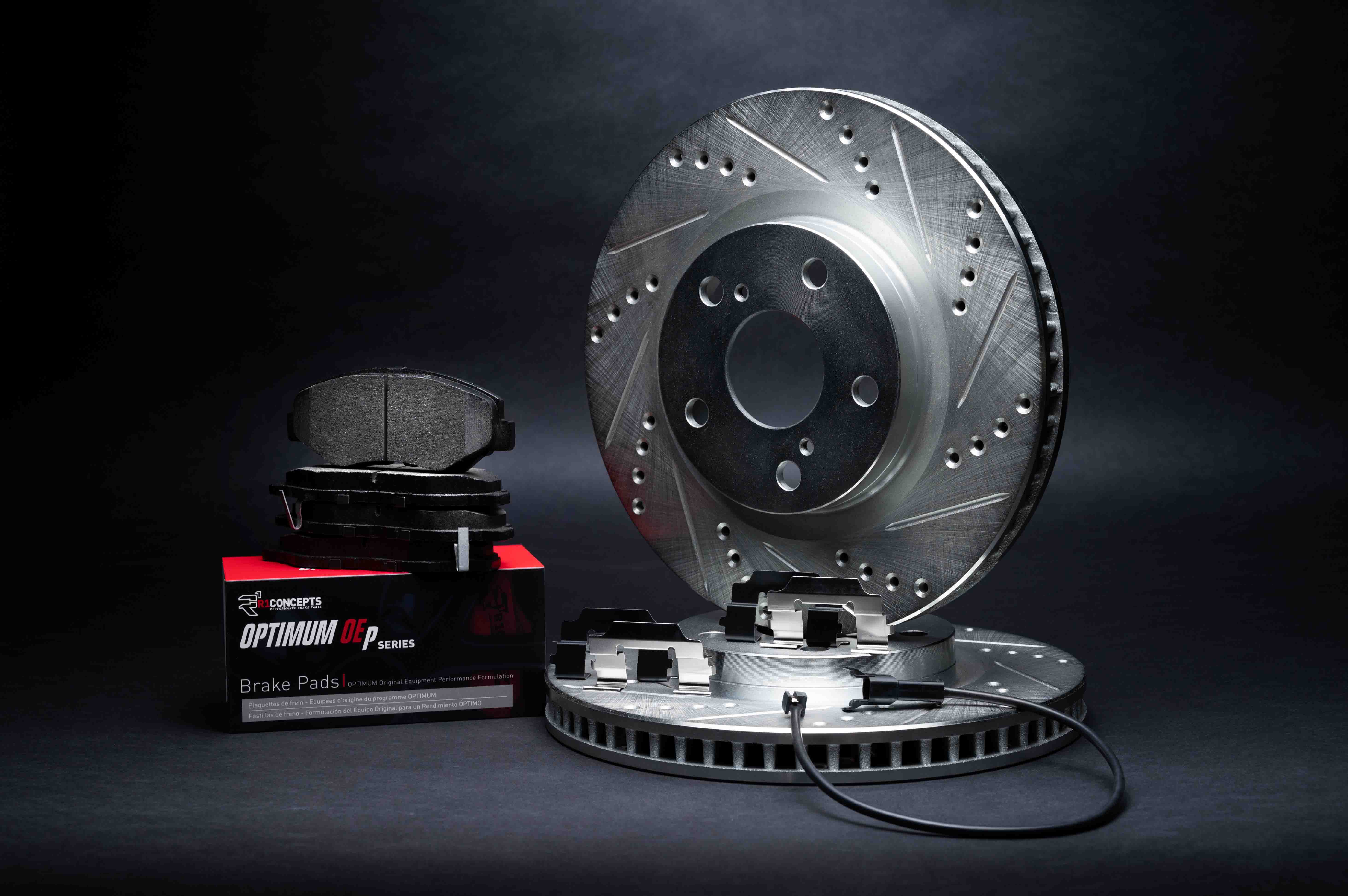 Drilled and slotted rotor with Optimum OEp pads - Maximizing Performance: The Advantages of a Vented Brake Rotor for Your Veh