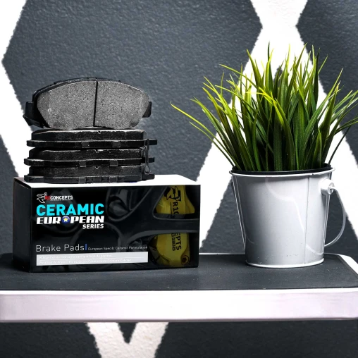 R1 CERAMIC European Series Brake Pads